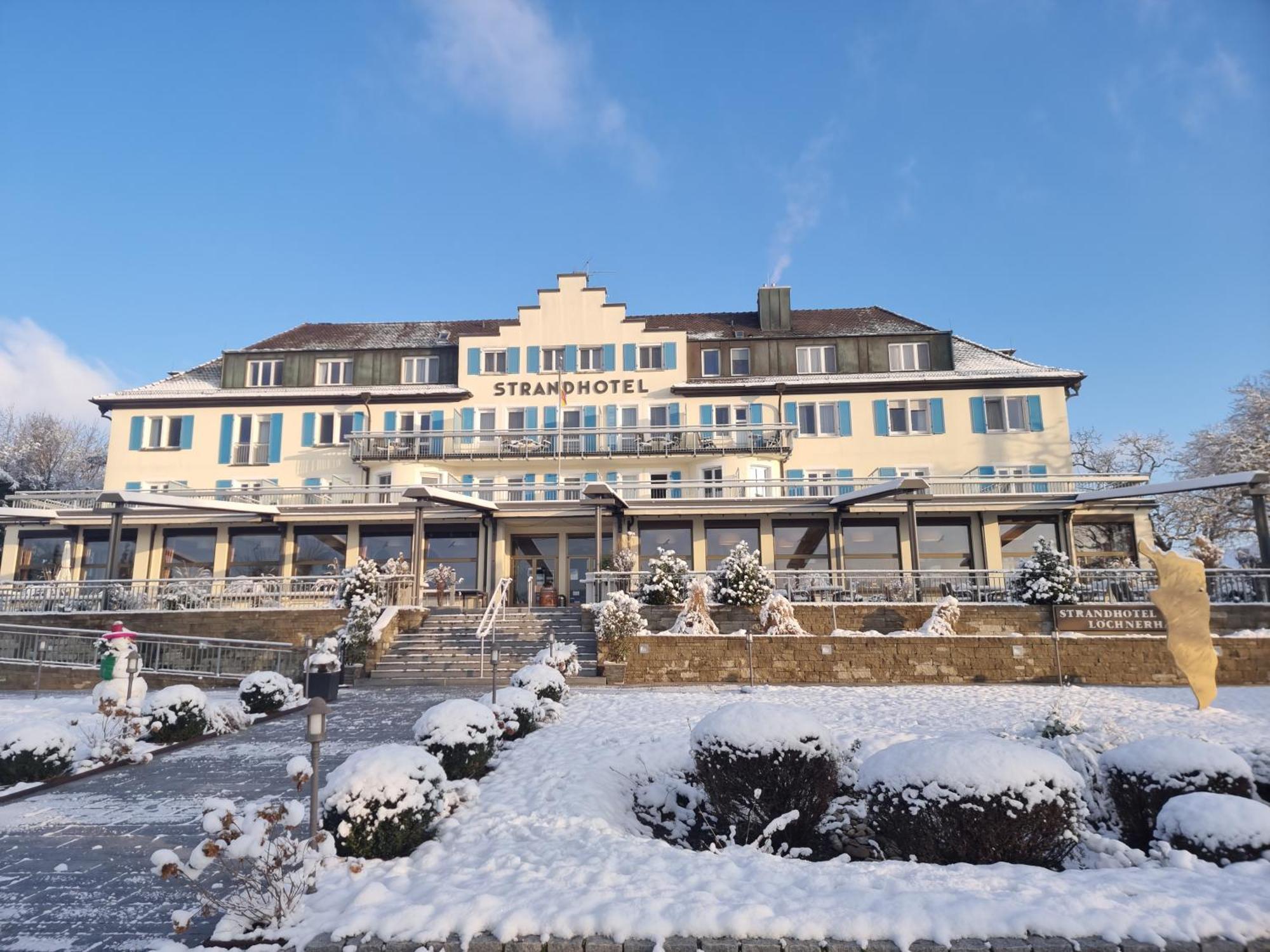 Strandhotel Loechnerhaus Reichenau Exterior foto